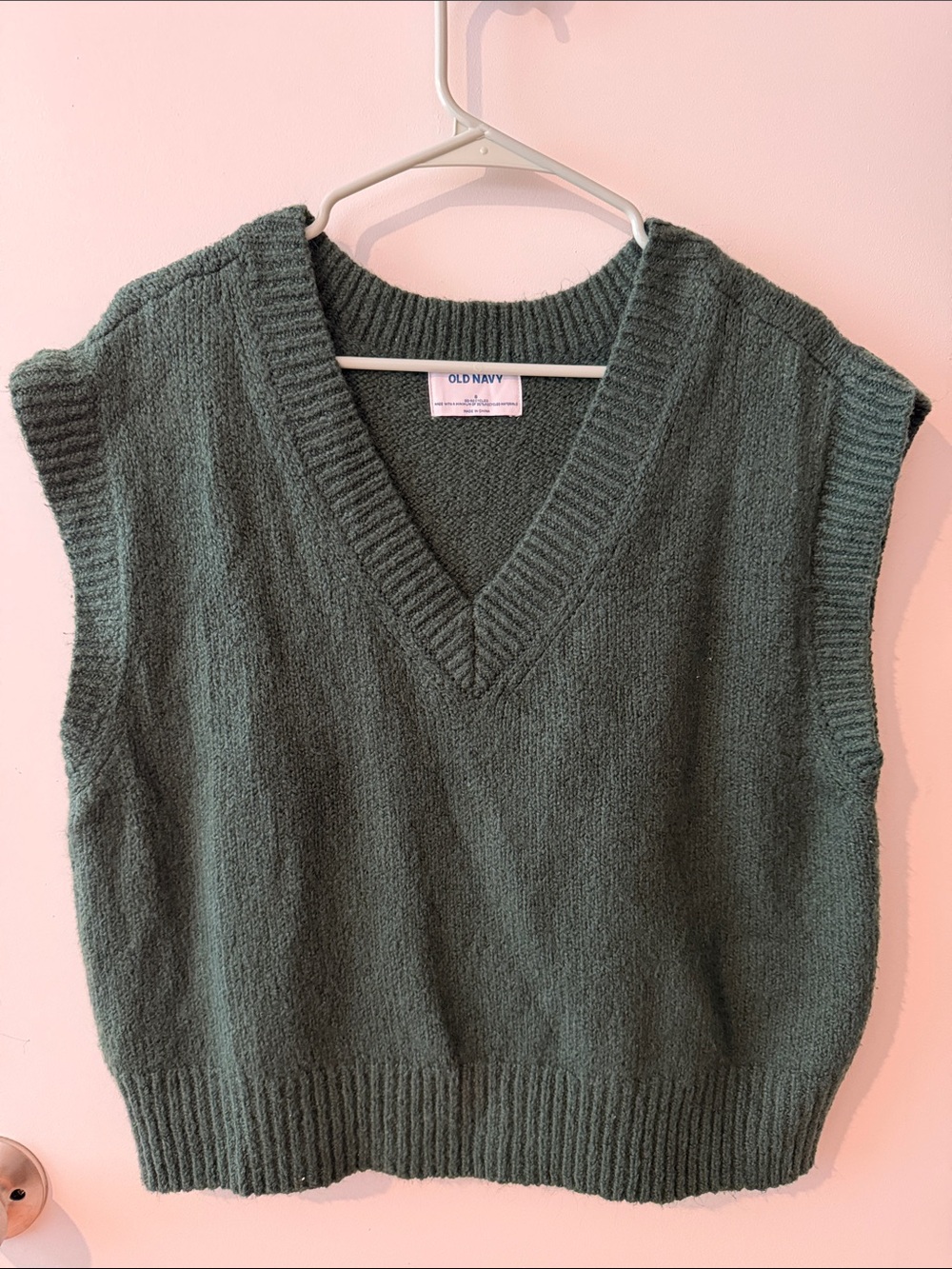 Old Navy Women's Forest Green V-Neck Knit Sweater Vest